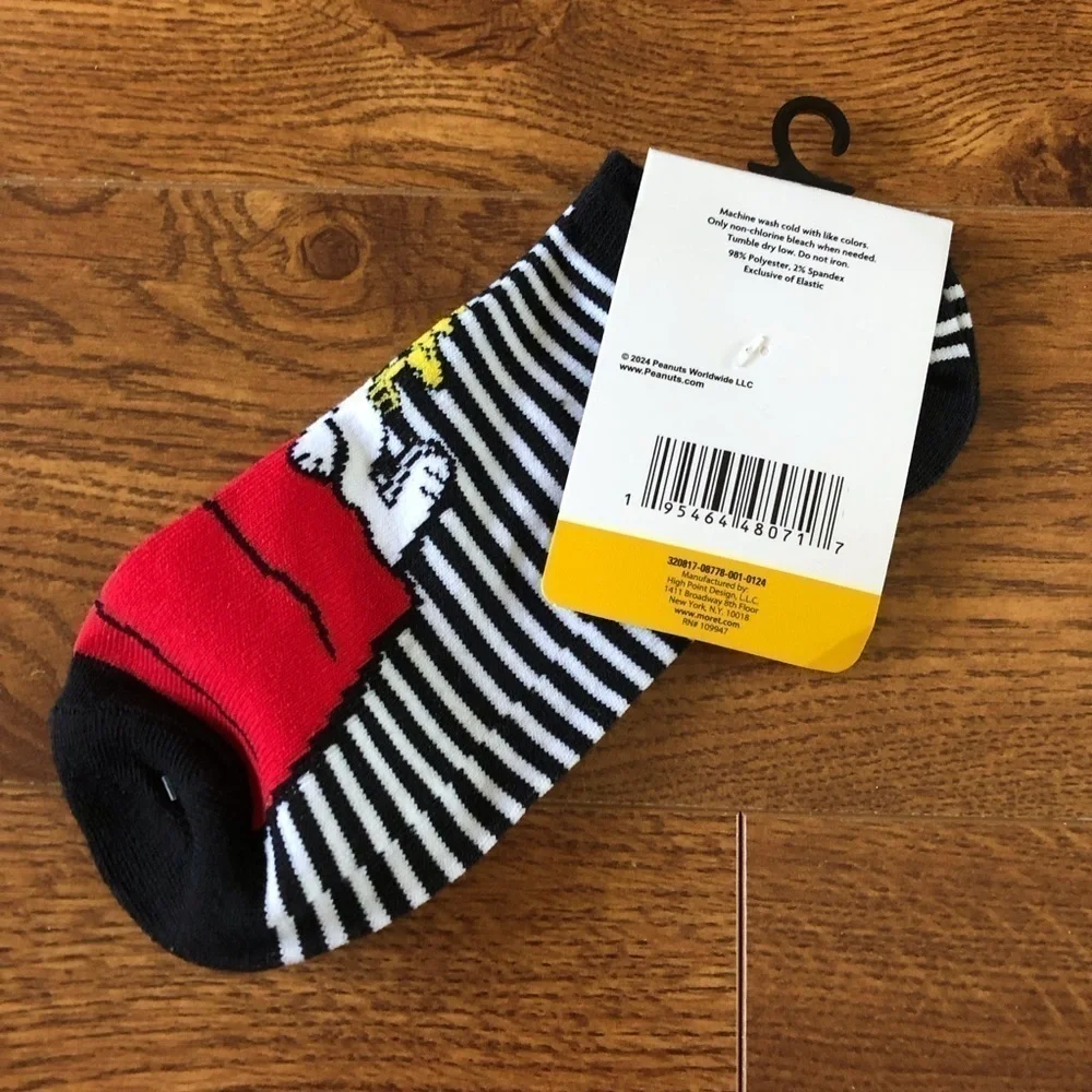 Peanuts: Snoppy & Woodstock No-shows socks